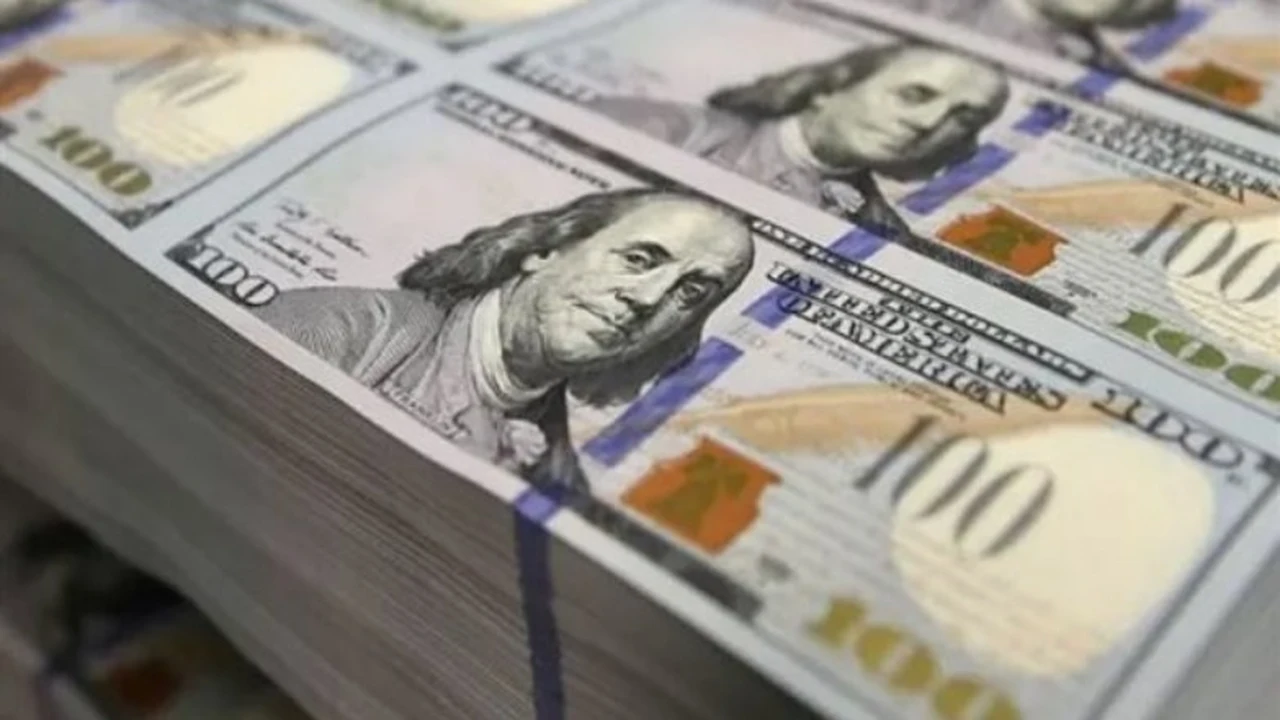 أسعار الدولار في البنوك المصرية يوم الأحد 31 مايو